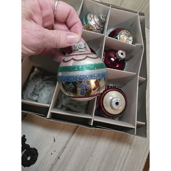 Christopher Radko Shiny Brite 8 Christmas Ornaments Mixed Frosted Reflector Read - Picture 8 of 13